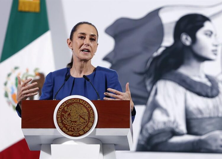 México enviará militares y un equipo de combatientes de incendios a Los Ángeles
