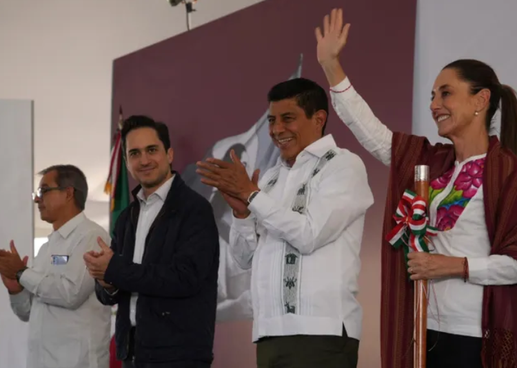 En Oaxaca, Presidenta Claudia Sheinbaum inaugura la carretera mitla- Tehuantepec en beneficio de 1.4 millones de personas