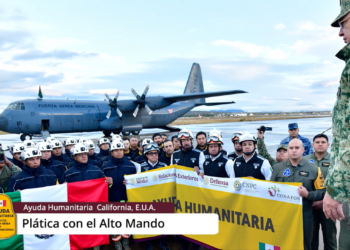 Gobierno de México recibe con honores al agrupamiento de ayuda humanitaria que apoyó en el incendio ocurrido en los Ángeles.
