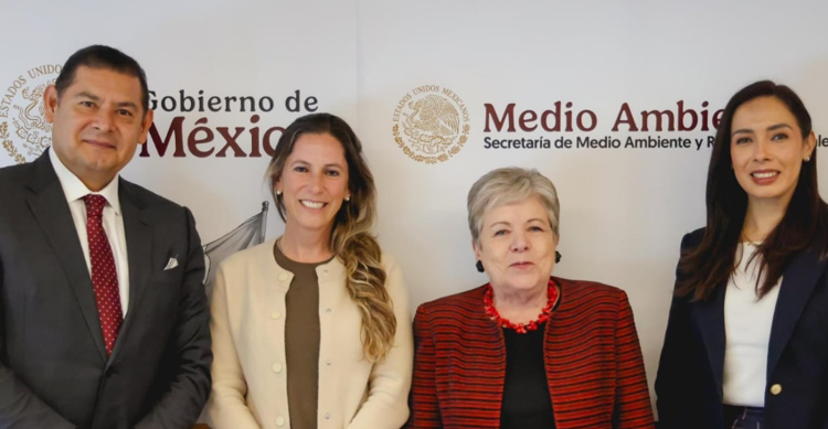 Armenta presenta proyectos de ecoparques a Semarnat y Profepa