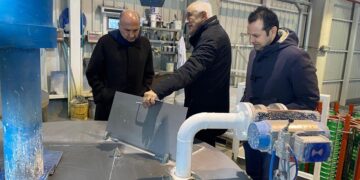 Economía se reúne con REM, Ralva, Actiu, Weltec y Litera Meat