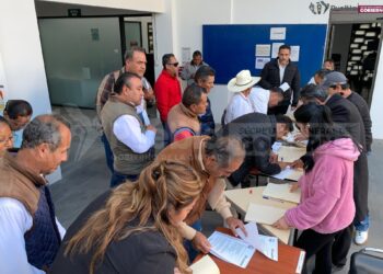 Entregan constancias a planillas que participarán en renovación de juntas auxiliares