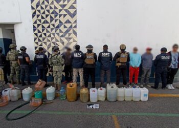 Detienen a huachicoleros en operativo conjunto