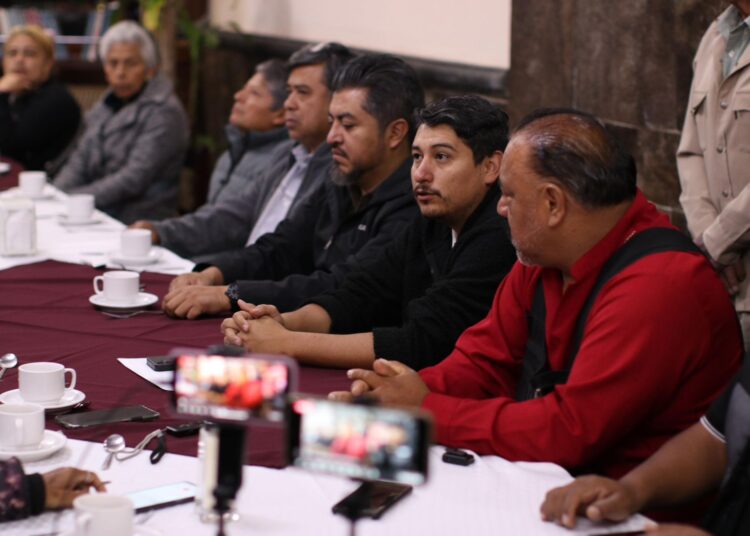 Celebran comercio popular con megamarcha