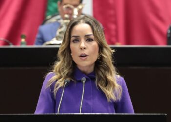 Plantean que hijas o hijos de madres reclusas puedan acompañarlas hasta los tres años de edad
