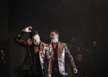 Jorge Medina y Josi Cuen compartieron el escenario en Puebla