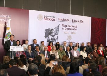 Puebla se convertirá en el Silicon Valley del centro del país: Alejandro Armenta
