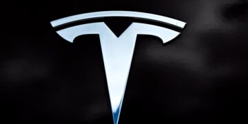 Tesla Model Y 2025 llegará a EE.UU. en marzo