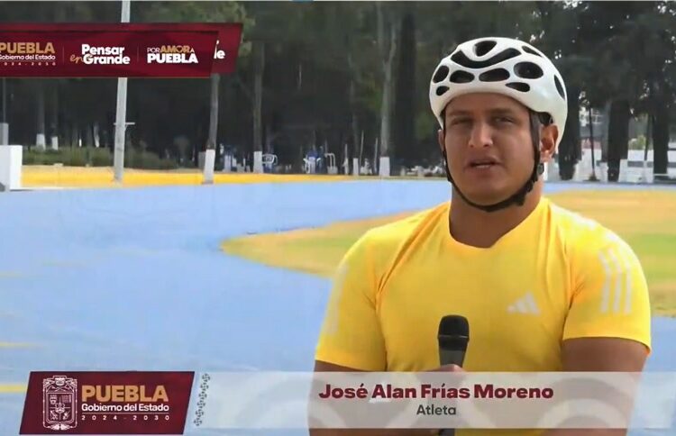 Gobierno reconoce a Alan Frías, paratleta poblano