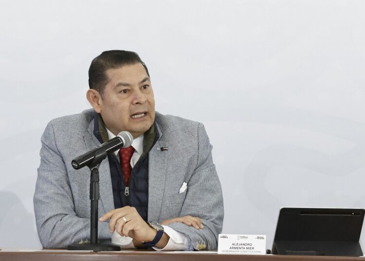 Combate a la corrupción es ley de vida: Armenta