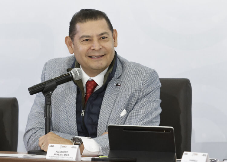 Puebla cuenta con 3 mil empleos para migrantes deportados
