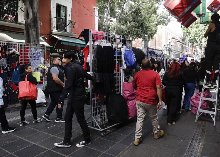 Ayuntamiento no permitirá que ambulantes se instalen en lugares no autorizados