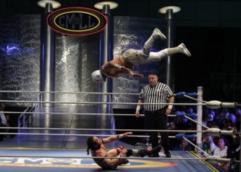 Místico derrota a Volador Jr., en espectacular mano a mano en Puebla