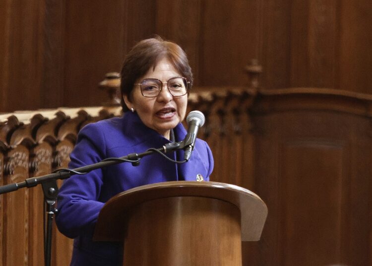 Lilia Cedillo, en el top 3 del ranking de mejores rectores de universidades públicas del país