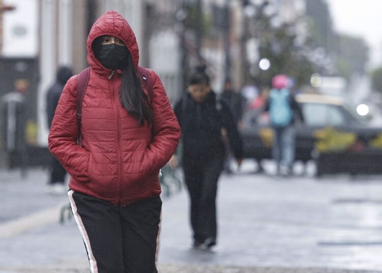 Suspenden clases por bajas temperaturas en varias regiones de Puebla