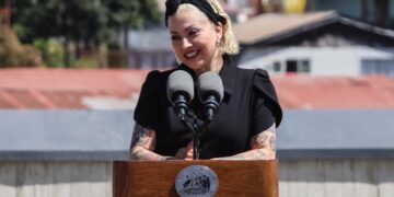 Mon Laferte, embajadora cultural de Valparaíso