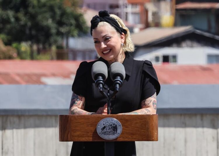 Mon Laferte, embajadora cultural de Valparaíso