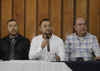 Empresarios y ayuntamiento dialogan sobre seguridad, movilidad y ambulantaje