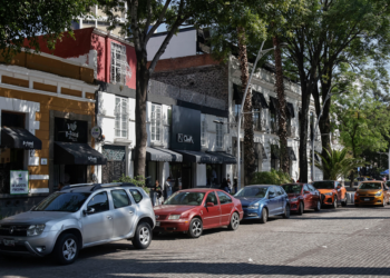 Multas desde los  mil 300 y hasta los 2.200 pesos a quienes excedan las 3 horas gratuitas en parquímetros: David Aysa