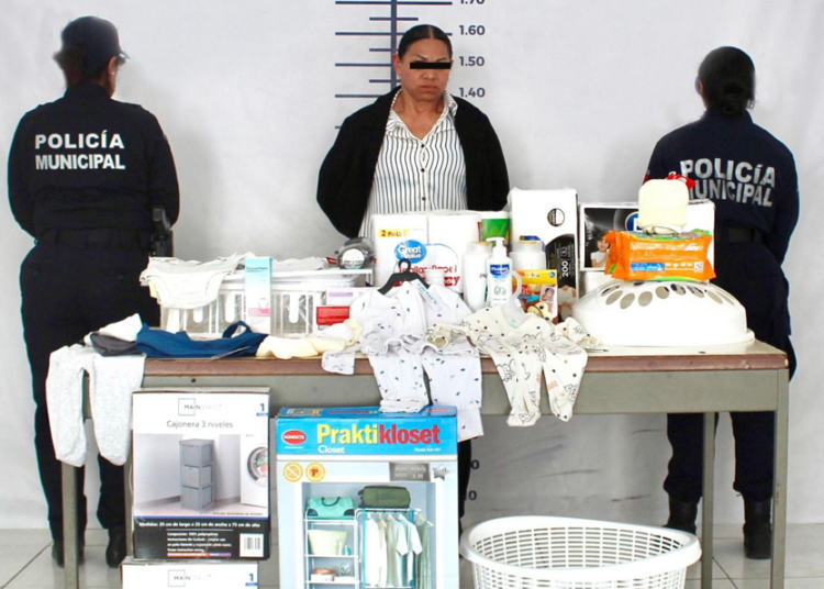 Policía de San Andrés Cholula detiene a responsable de robo a comercio; llevaba más de 6 mil pesos en mercancía