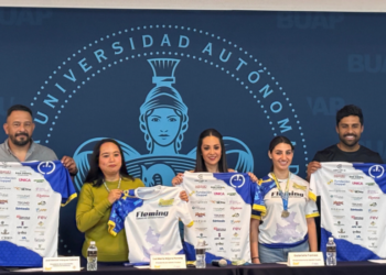 Presentan playera y medalla de la Carrera AMANC Puebla (Video)