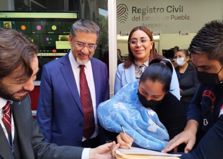 Gobierno Estatal brinda certeza e identidad jurídica a menores poblanos