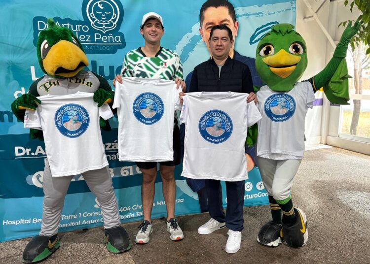 Arturo González encabeza clínica deportiva con nadador olímpico Jorge Iga