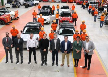 Industriales y Armenta se reúnen con coordinador de Olinia