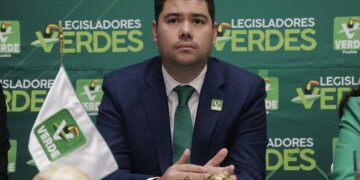 Resultados en elecciones le permiten a Jimmy Natale seguir al frente del PVEM
