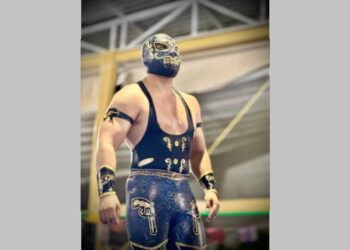 Arena Solís realizará función de lucha libre a beneficio de Revólver