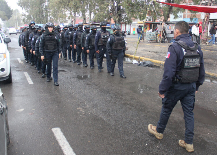 Policía municipal, Guardia Nacional y la Marina realizan operativos en Loma Bella y en el Centro histórico