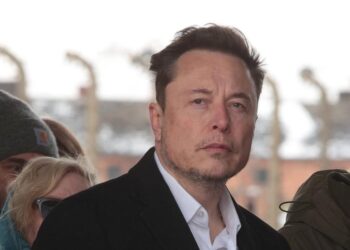 Operación Musk: entrar en cuentas de Administración