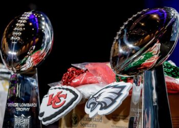 Crece la presencia latina en el Super Bowl de EEUU