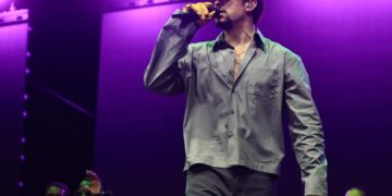 Bad Bunny canta sobre problemas globales