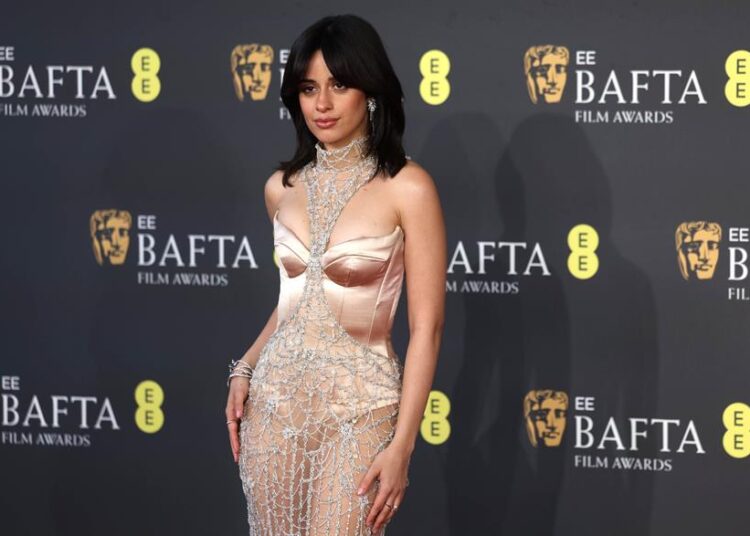 Camila Cabello amplía su gira ‘Yours’ a Europa