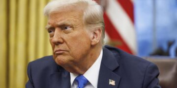 Trump anuncia acuerdo con Putin para negociar fin de guerra en Ucrania