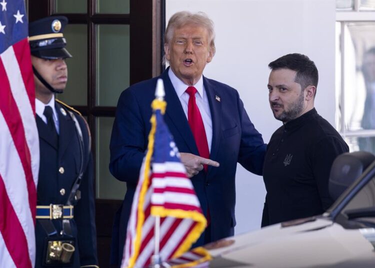 Trump no negociará con Zelenski y le dice que «puede volver cuando esté listo para la paz»