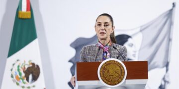 Sheinbaum respalda a Pedro Castillo ante «injusticia»