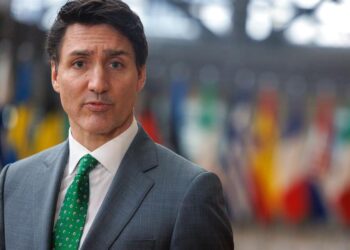 Canadá celebra el 60 aniversario de su bandera