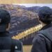 Fotógrafo Guillermo Arias exhibe la destrucción natural del muro fronterizo