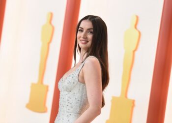 Selena Gómez, Ana de Armas y Oprah presentarán en los Óscar