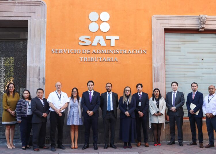 Jefe del SAT supervisa simplificación de trámites del Plan Maestro 2025