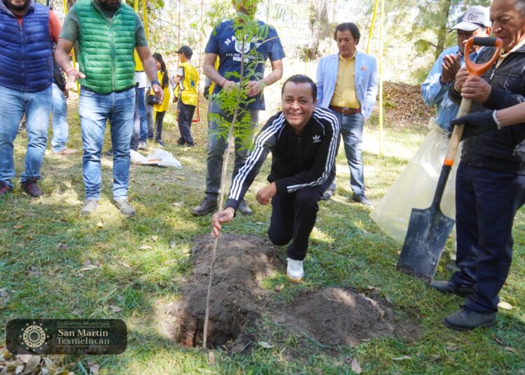 Texmelucan se suma a las faenas comunitarias en pro del medio ambiente