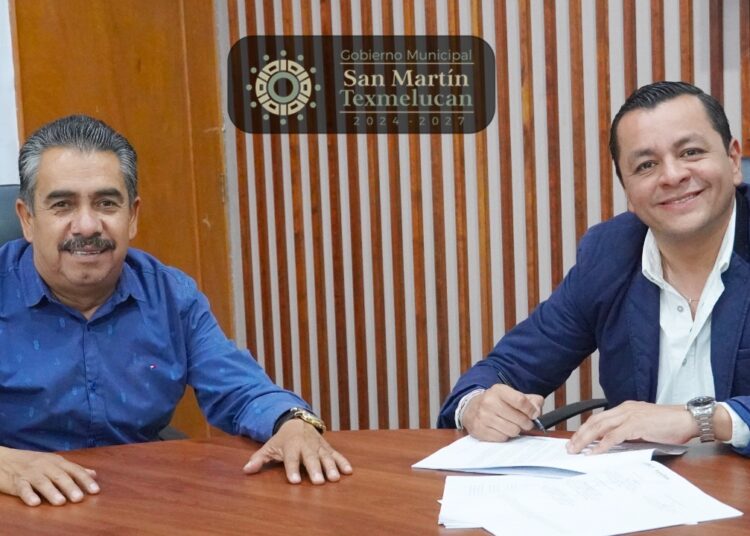 DIF firma convenio con Ayuntamiento de Texmelucan