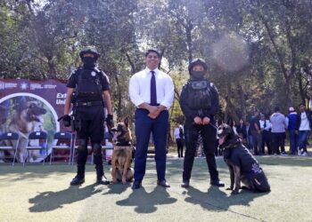 Omar Muñoz preside exhibición canófila organizada por la SSCyPC