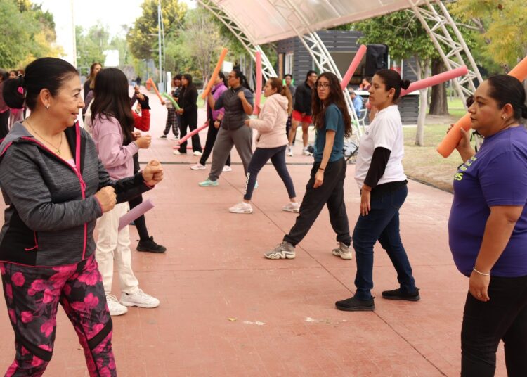 400 mujeres han aprendido técnicas de defensa personal con programa de Igualdad Sustantiva