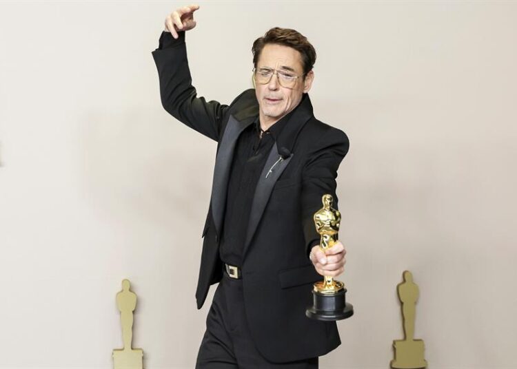 Robert Downey Jr., Emma Stone y Cillian Murphy como presentadores en los Óscar