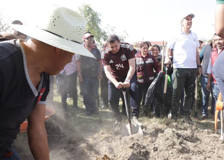 Armenta encabeza sexta jornada de faenas