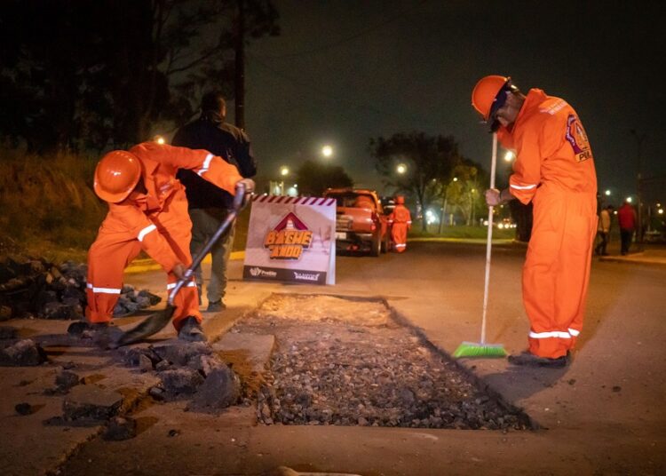 Ayuntamiento pone en marcha el programa Bacheando Puebla