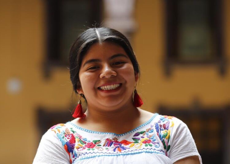 México busca proteger sus lenguas indígenas ante una tasa de pérdida de hablantes del 40 %